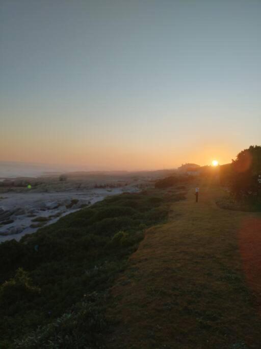 Marineview Getaway Apartment Hermanus Exterior photo