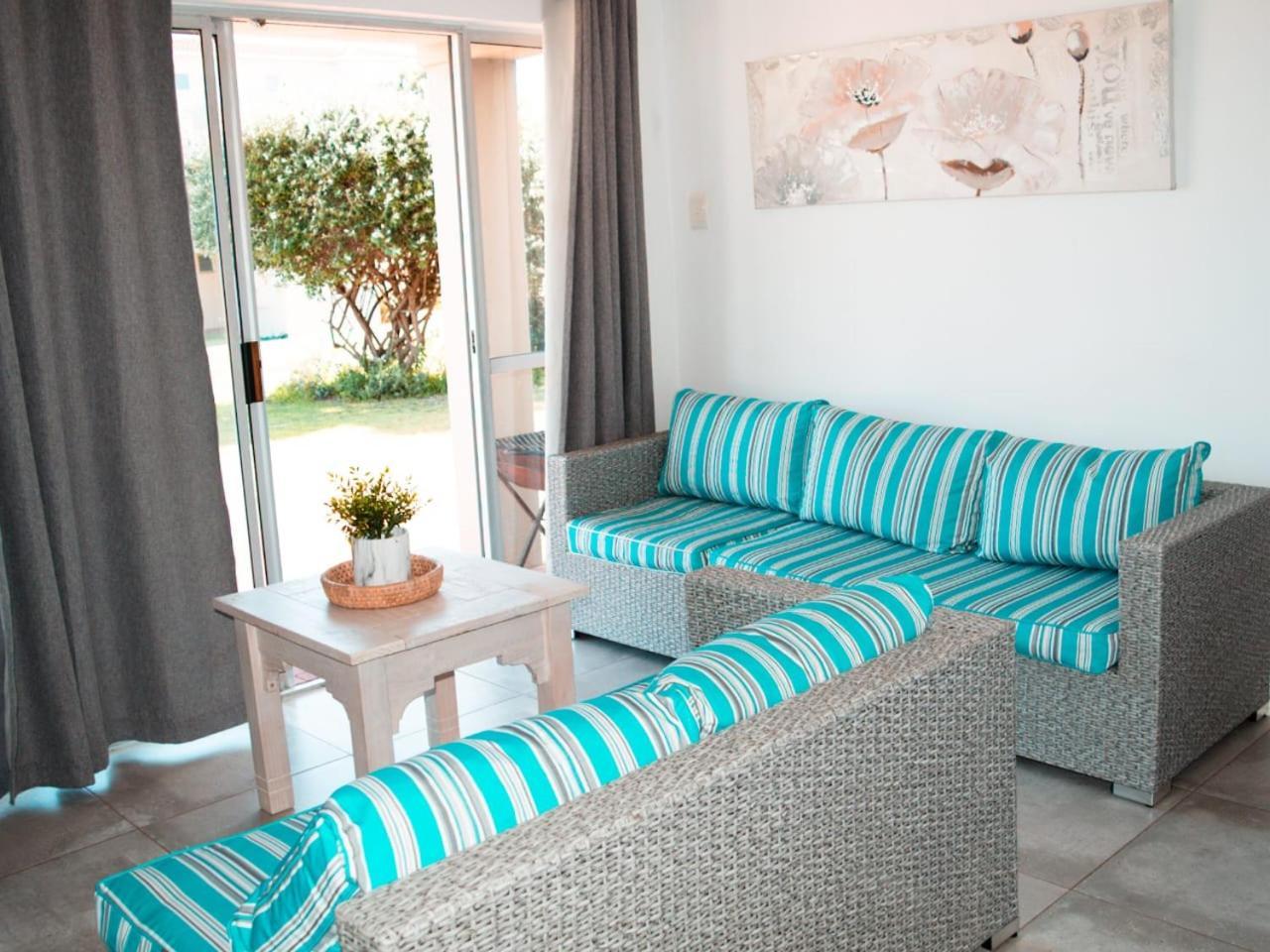 Marineview Getaway Apartment Hermanus Exterior photo